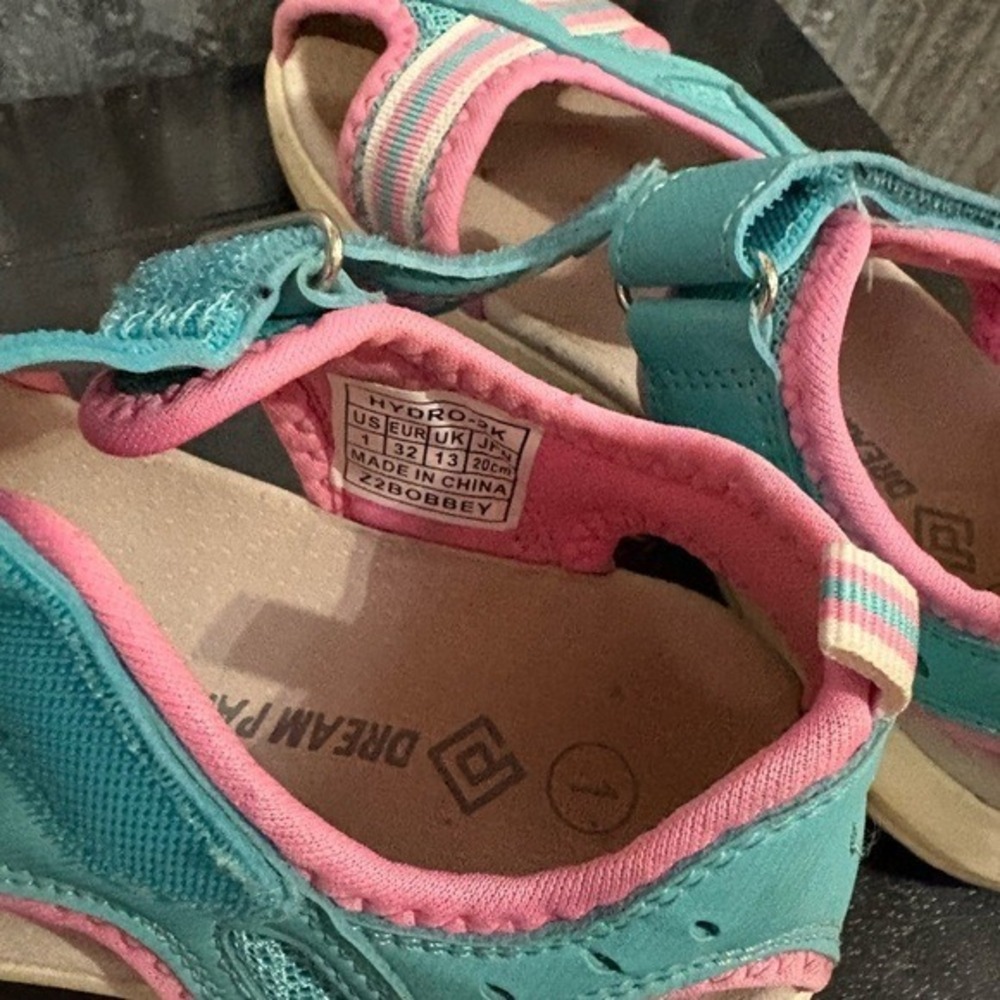 Dream Pairs Kids Girls Turquoise Pink Strappy Sport Sandals - Picture 3 of 3